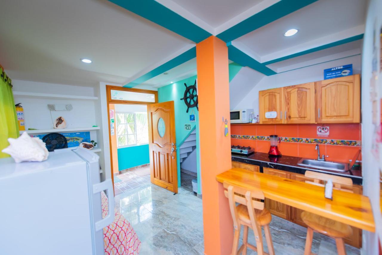 Apartamentos Turisticos El Conquistador San Andrés 外观 照片