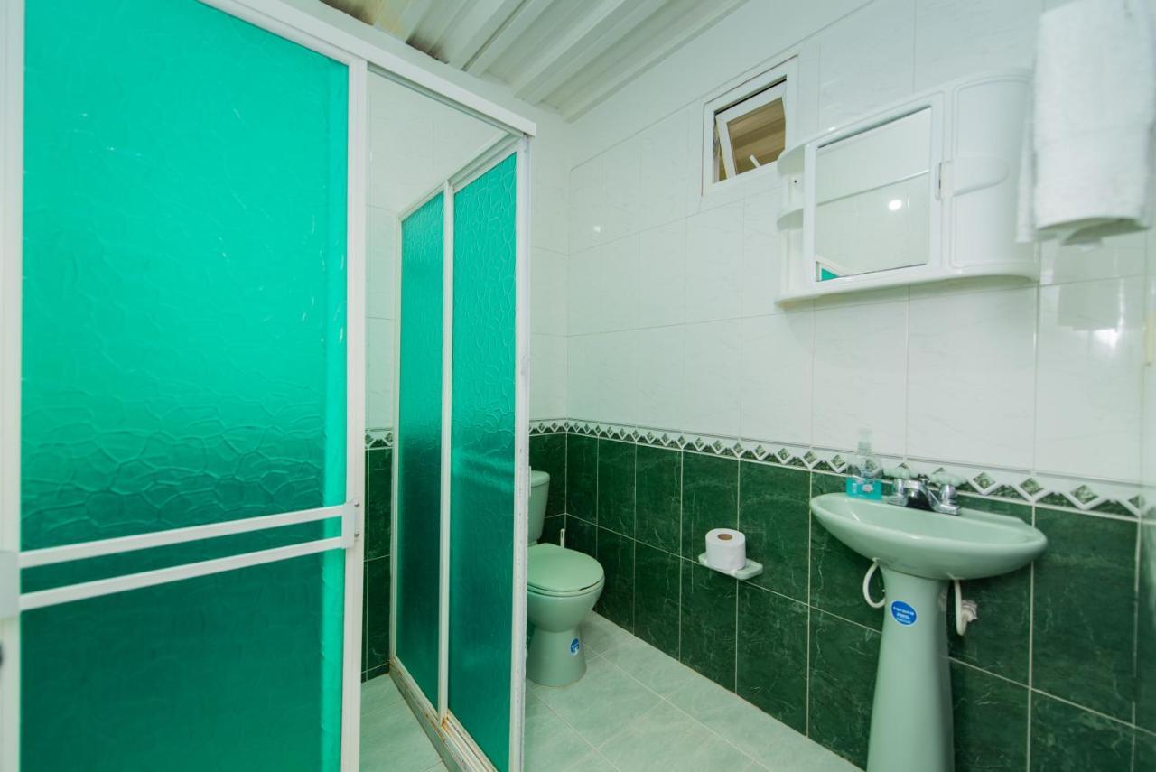 Apartamentos Turisticos El Conquistador San Andrés 外观 照片