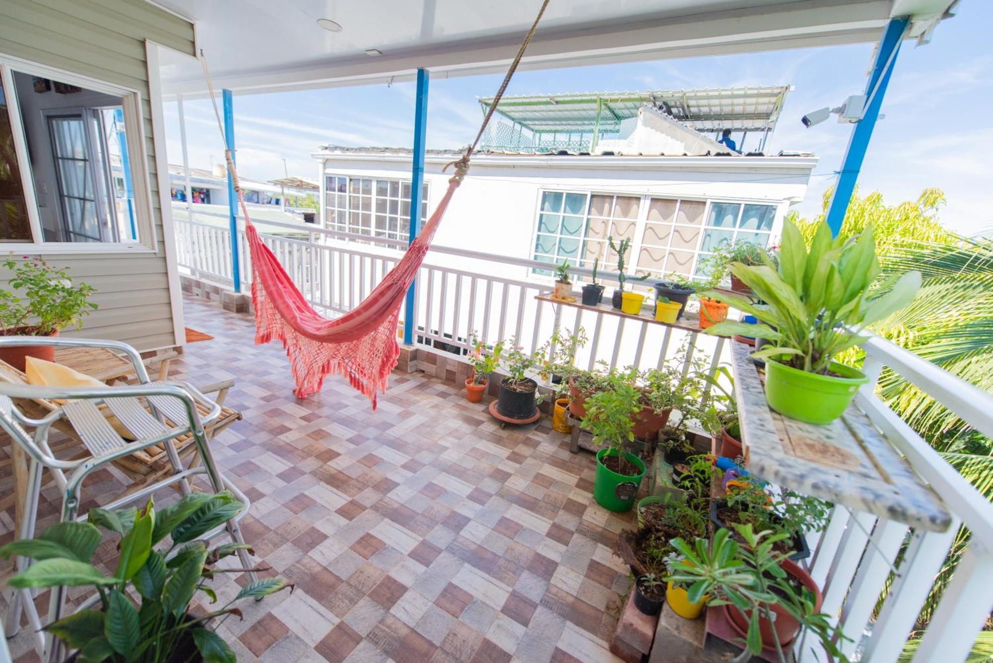 Apartamentos Turisticos El Conquistador San Andrés 外观 照片