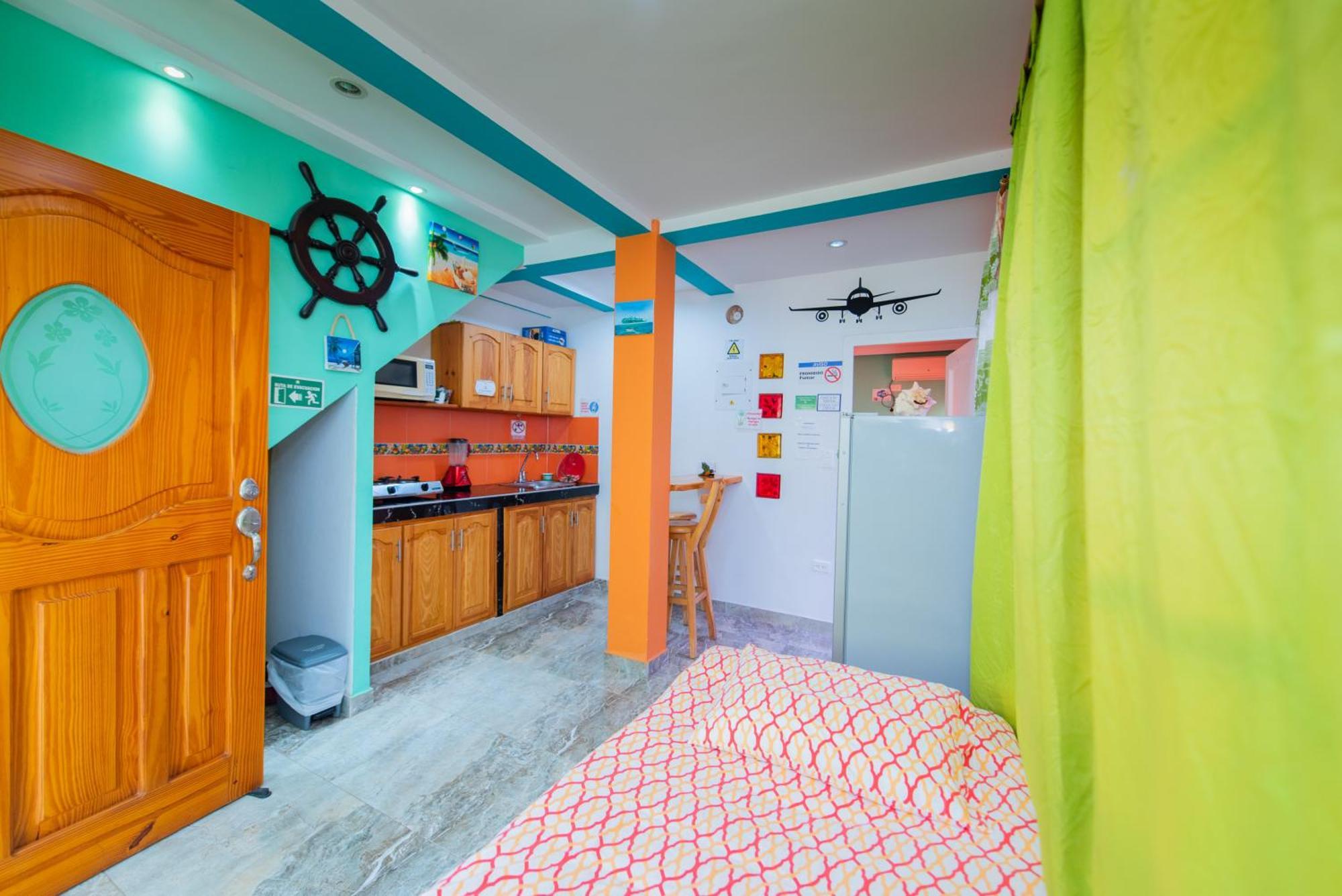 Apartamentos Turisticos El Conquistador San Andrés 外观 照片